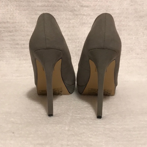 Forever 21 Light Grey Heels - Picture 3 of 4